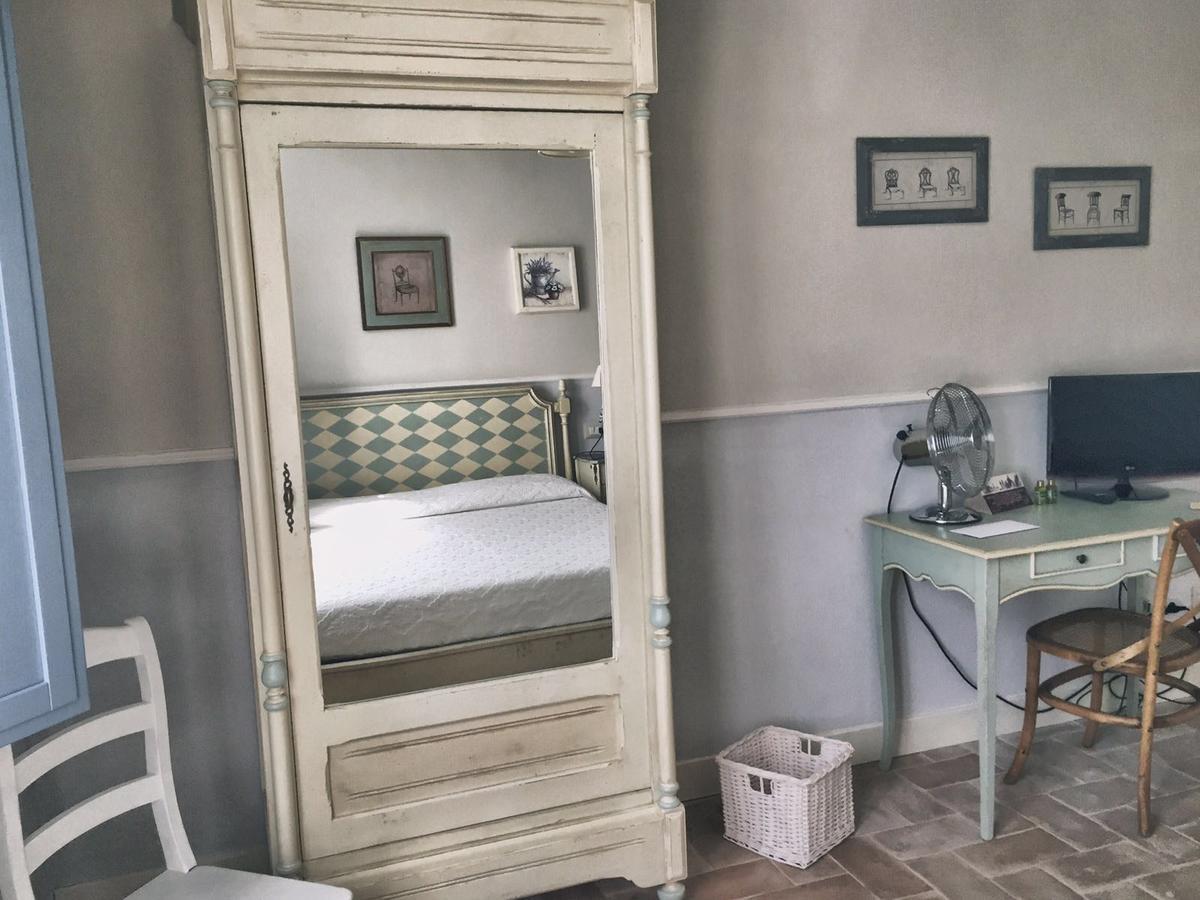 Giardino Dei Sugheri Scarlino Bagian luar foto